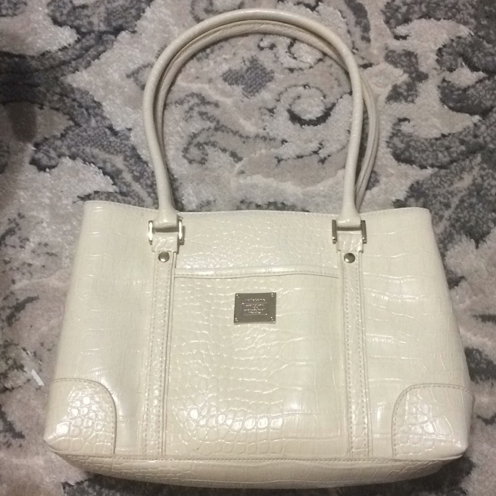 Liz Claiborne Handbag